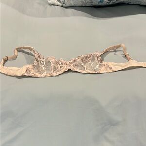 Like new Soma Sheer Lace Bra - Cream